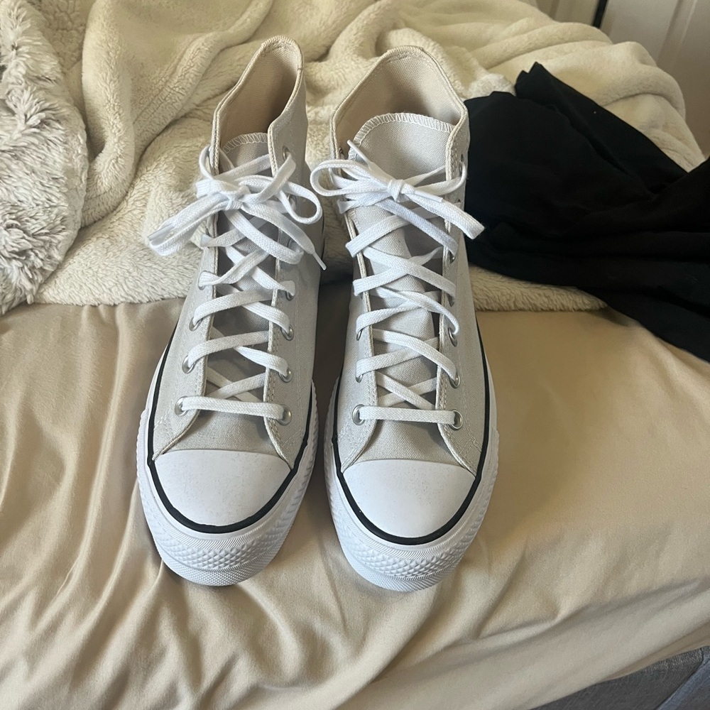 Converse Platform - Picture 3 of 5